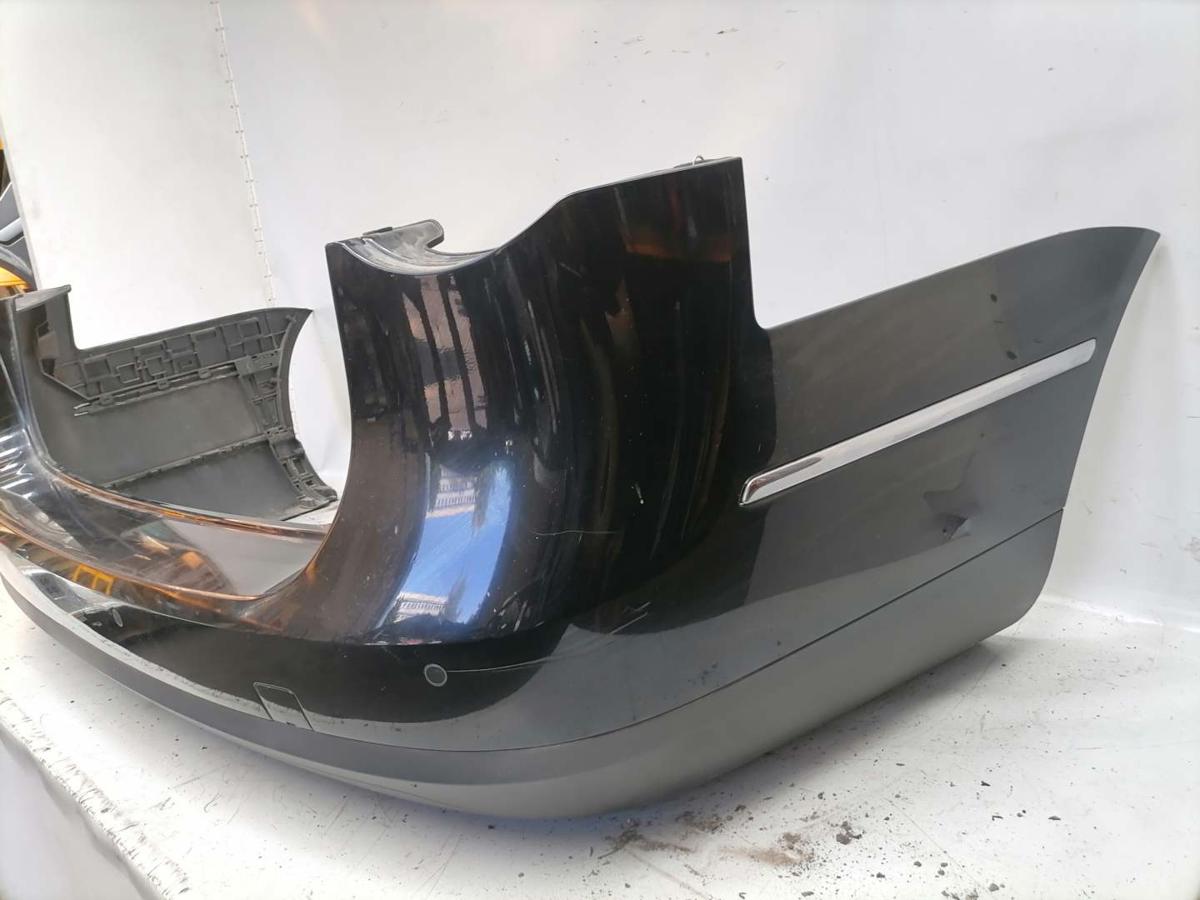 VW Passat 3C original Stoßstange Stossfänger hinten L041 Brillantschwarz Kombi Variant Bj.2009